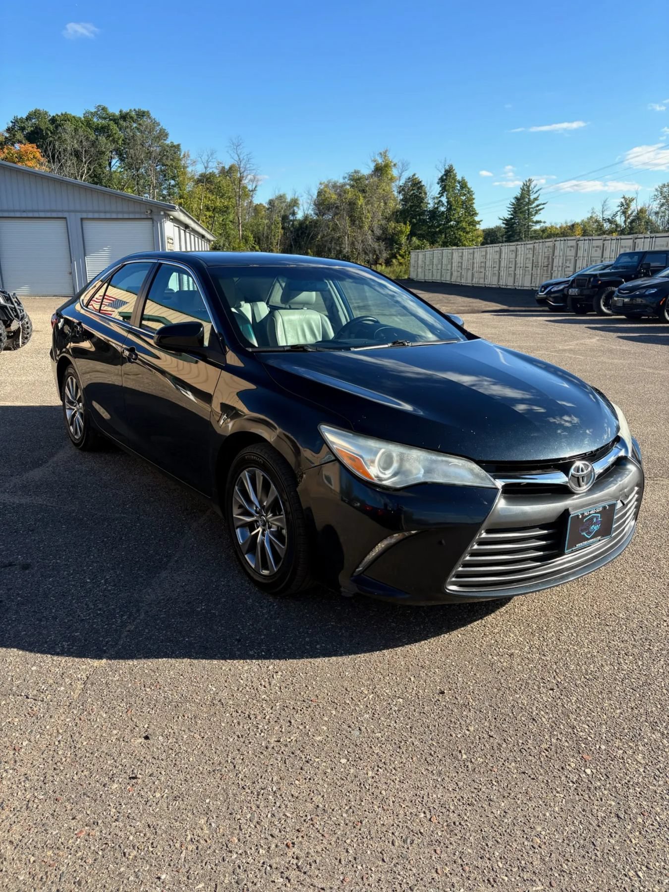 Used 2015 Toyota Camry XLE FWD image 3