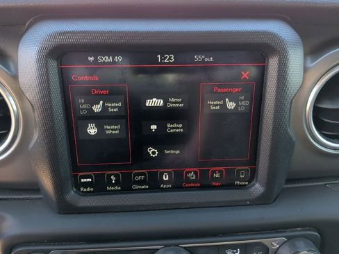 Used 2018 Jeep Wrangler Unlimited Rubicon image 26