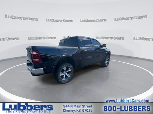 Used 2019 RAM 1500 Laramie AWD/4WD image 8