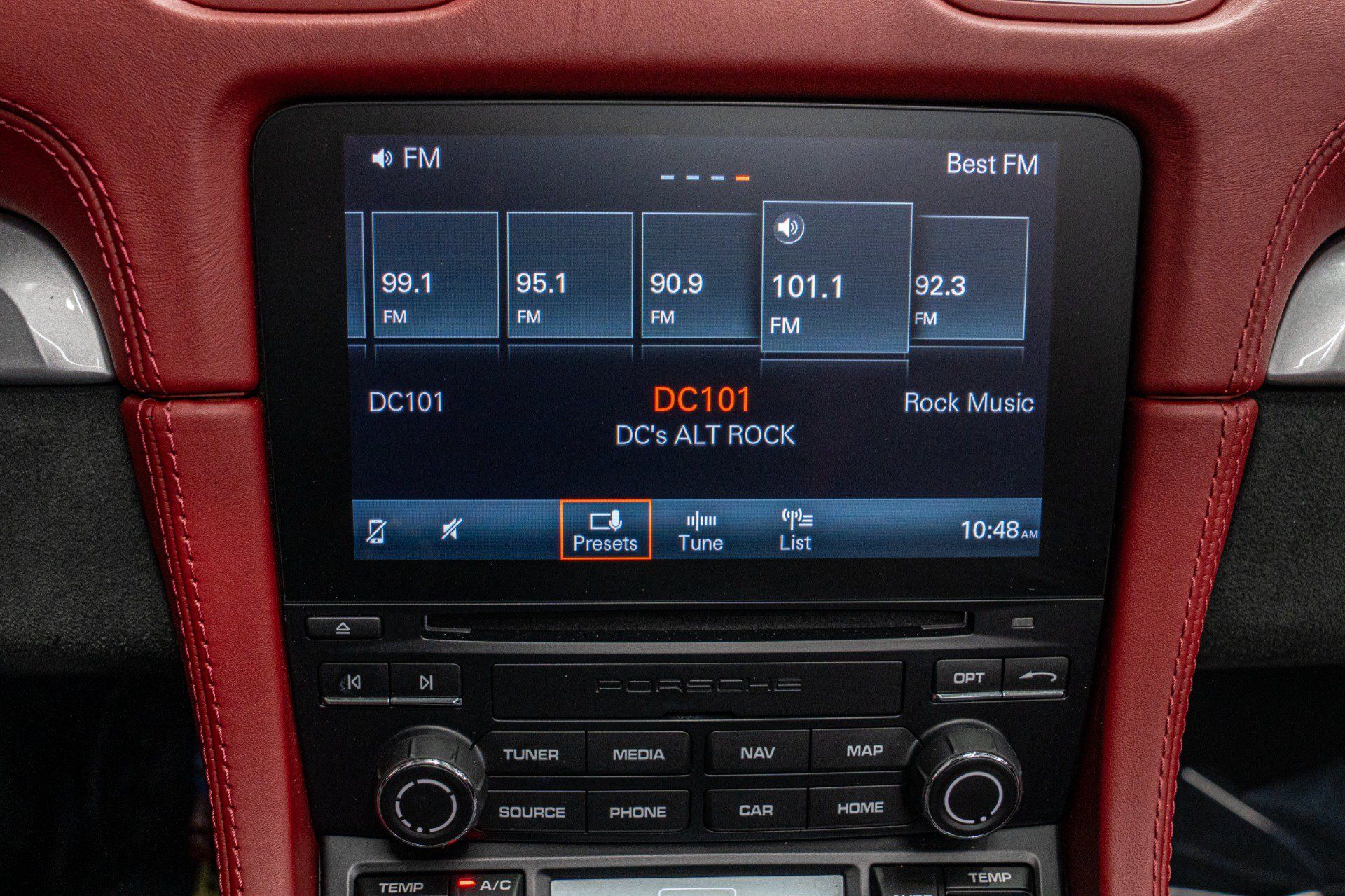 Used 2023 Porsche 718 Boxster Spyder RWD image 16