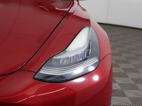 Used 2018 Tesla Model 3 Long Range image 14