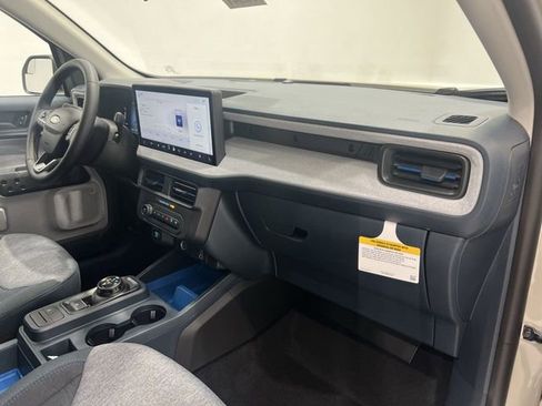 New 2025 Ford Maverick XLT w/ Equipment Group 301A AWD/4WD image 24