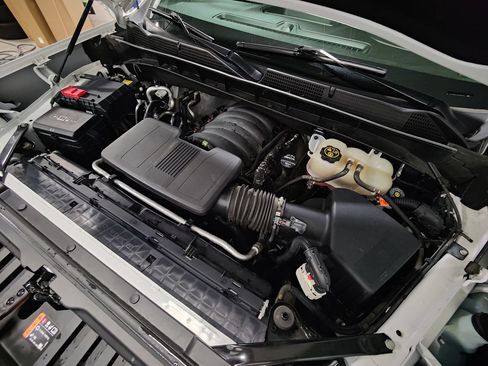 Used 2022 GMC Sierra 1500 Elevation AWD/4WD image 5