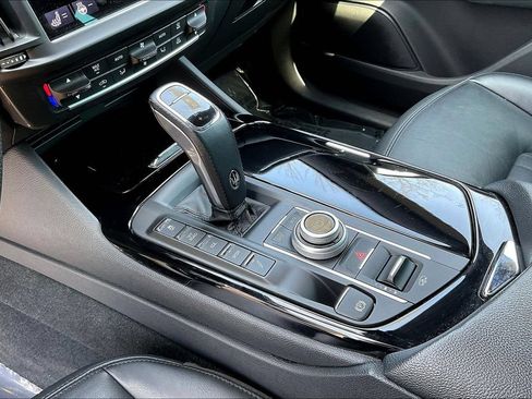 Used 2023 Maserati Levante Modena AWD/4WD image 18