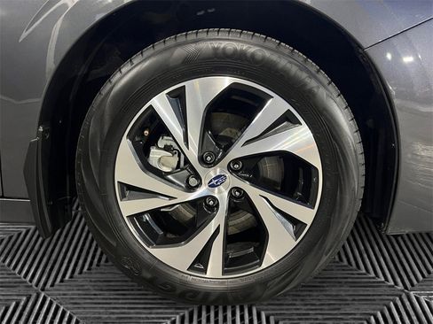 Used 2025 Subaru Legacy Premium image 11