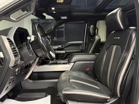 Used 2018 Ford F150 Platinum w/ Equipment Group 701A Luxury AWD/4WD image 29