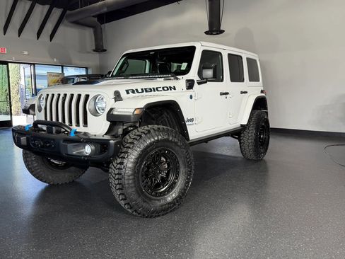 Used 2021 Jeep Wrangler Unlimited Rubicon 4xe w/ Steel Bumper Group image 34