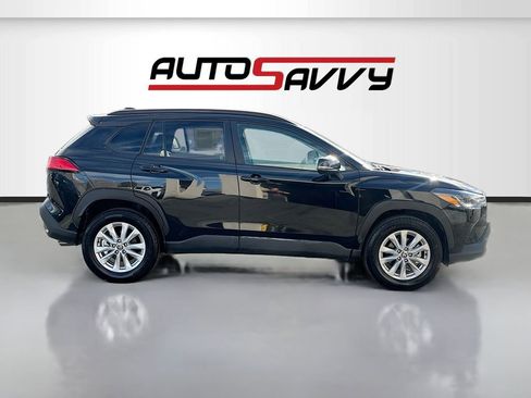 Used 2024 Toyota Corolla Cross LE w/ Black Badges Package (TMS) image 8