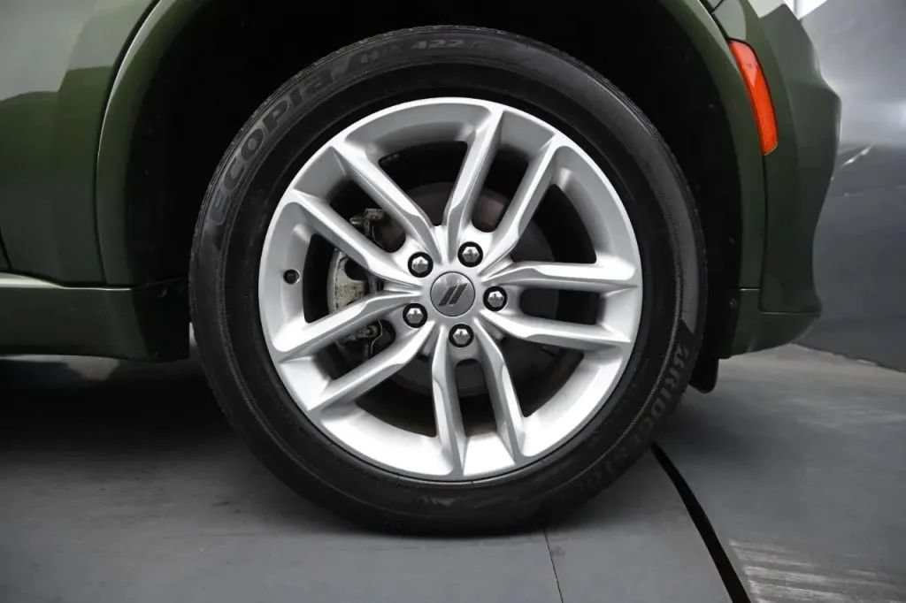 Used 2022 Dodge Durango GT AWD/4WD image 16