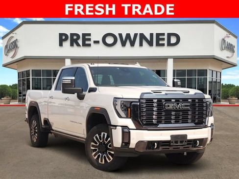 Used 2024 GMC Sierra 2500 Denali Ultimate w/ Max Trailering Package AWD/4WD image 1
