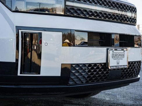 Used 2024 Hyundai Santa Fe Calligraphy image 13