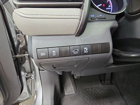 Used 2023 Toyota Camry LE FWD image 25