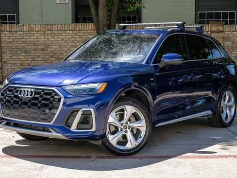 Used 2022 Audi Q5 2.0T Prestige w/ Prestige Package image 11