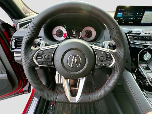 Used 2025 Acura RDX A-Spec image 11