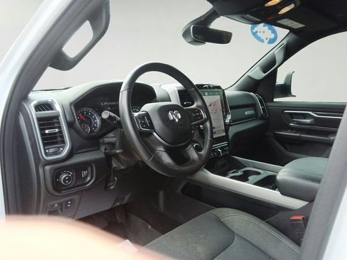 Used 2024 RAM 1500 Big Horn AWD/4WD image 21