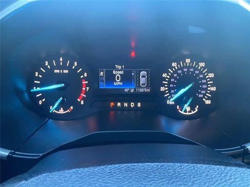 Used 2019 Ford Edge SEL image 24