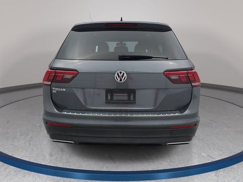 Used 2019 Volkswagen Tiguan SE w/ Panoramic Sunroof Package FWD image 6