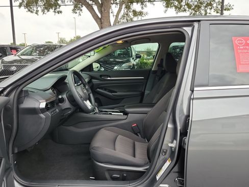 Certified 2023 Nissan Altima 2.5 SV AWD/4WD image 19