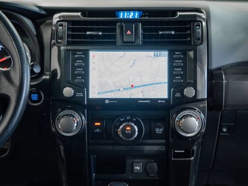 Used 2020 Toyota 4Runner TRD Off-Road Premium w/ Moonroof Package AWD/4WD image 17