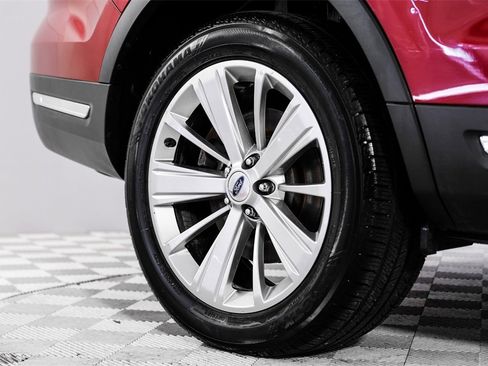 Used 2019 Ford Explorer Limited w/ Class III Trailer Tow Package image 58