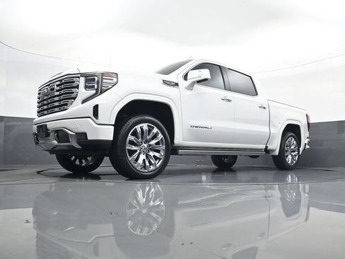 Used 2022 GMC Sierra 1500 Denali w/ Denali Reserve Package AWD/4WD image 21