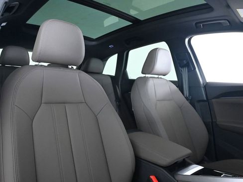 New 2025 Audi Q5 Premium image 15