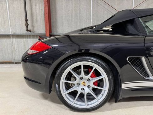 Used 2011 Porsche Boxster Spyder RWD image 37