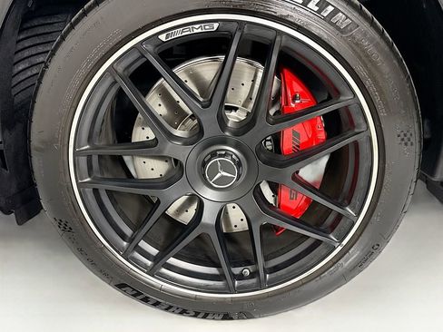 Used 2026 Mercedes-Benz GLE 63 AMG S image 30