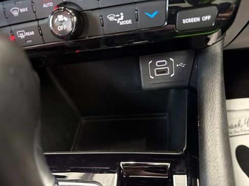 Used 2025 Jeep Compass Trailhawk AWD/4WD image 19