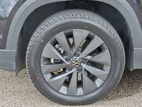 Used 2024 Volkswagen Taos S FWD image 13