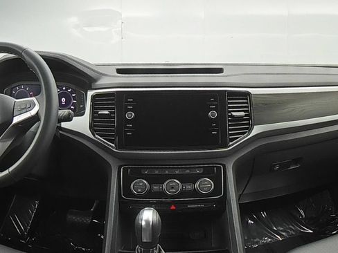 Used 2023 Volkswagen Atlas SE w/ Panoramic Sunroof Package AWD/4WD image 19