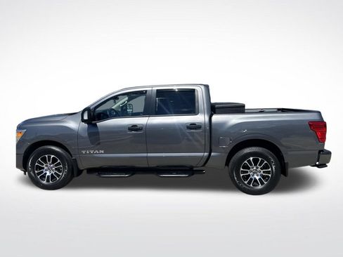 Used 2024 Nissan Titan SV w/ SV Convenience Package RWD image 6