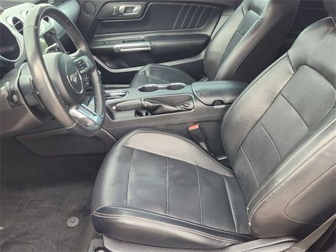 Used 2017 Ford Mustang GT Premium image 10