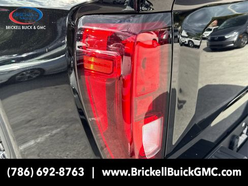 New 2026 GMC Sierra 1500 Elevation image 15