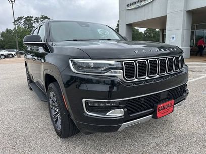 Certified 2024 Jeep Wagoneer Series II w/ Flexible Seating Group