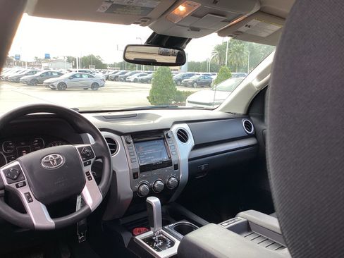 Used 2019 Toyota Tundra SR5 w/ SR5 Upgrade Package RWD image 13