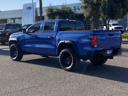 Used 2025 Chevrolet Colorado Trail Boss AWD/4WD image 4