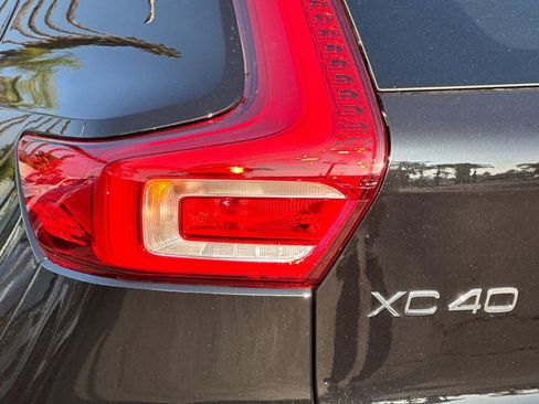 New 2026 Volvo XC40 B5 Ultra image 26