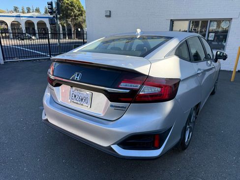 Used 2018 Honda Clarity Touring image 53