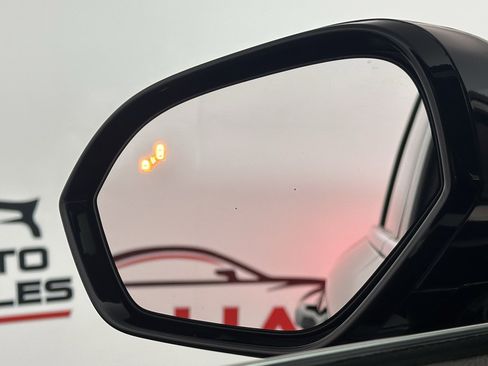 Used 2021 Lincoln Corsair FWD w/ Premium Package image 46