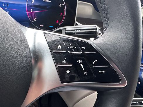 Used 2025 Mercedes-Benz GLC 300 GLC 300 image 21