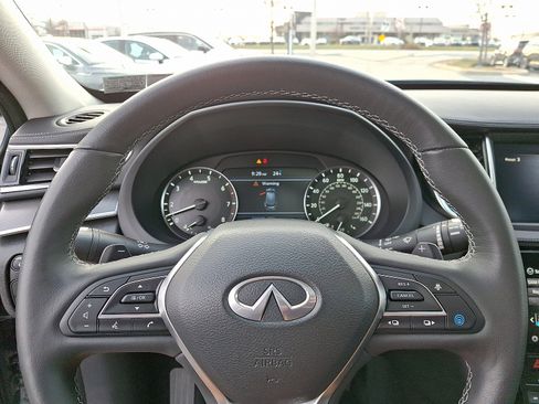 Certified 2023 INFINITI QX50 Luxe image 19