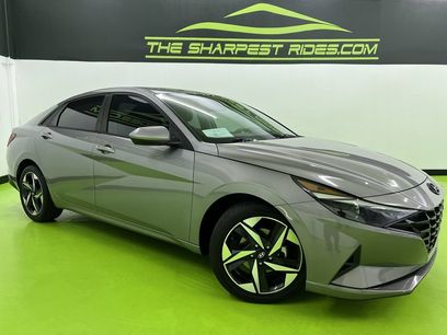 Used 2023 Hyundai Elantra SEL w/ Convenience Package