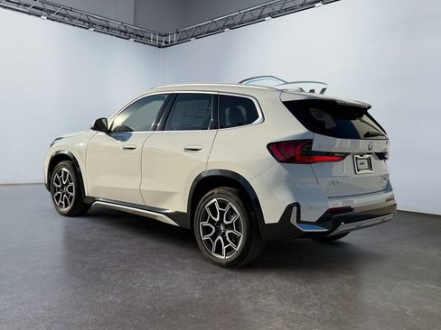 New 2026 BMW X1 xDrive28i w/ Convenience Package image 5