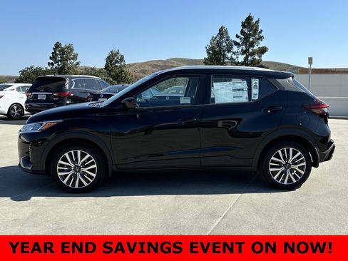 New 2024 Nissan Kicks SV image 8