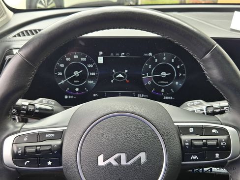 Certified 2024 Kia Sportage SX FWD image 32