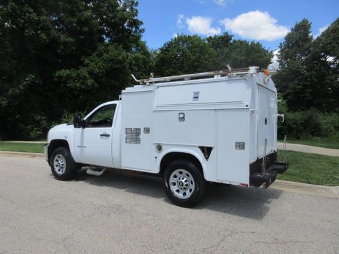 Used 2012 Chevrolet Silverado 3500 W/T AWD/4WD image 29