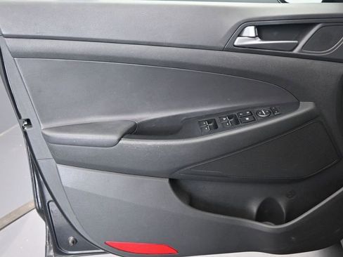 Used 2016 Hyundai Tucson Limited w/ Option Group 03 FWD image 22