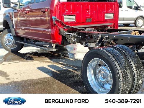 New 2026 Ford F550 4x4 Crew Cab image 6