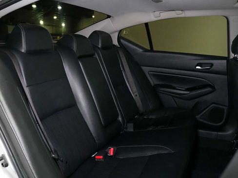 Used 2020 Nissan Altima 2.5 SL FWD image 18